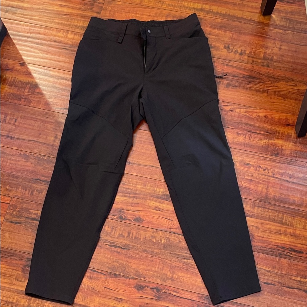Lululemon Men’s Utilitech Utility Pants – Black-32